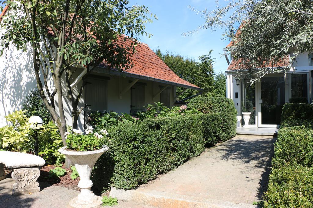 Boutique Hotel-Restaurant De Lindehoeve Tessenderlo Exteriör bild